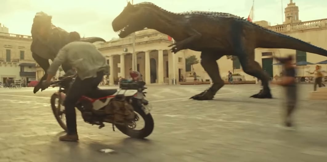 Jurassic World Dominion reveló un nuevo adelanto de la película de dinosaurios. Foto: Captura video