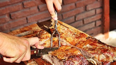 La preocupación de la denunciante es el alto precio del asado, y cómo es el acceso a la carne.-