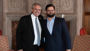 Gabriel Boric, sobre los planes sociales: «son pan para hoy y hambre para mañana»