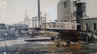 La historia del yeso en Río Negro nació con el impulso que le dio Julio Corral. Foto archivo