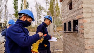 Multas de hasta 700 mil pesos por el robo de energía eléctrica en Río Negro