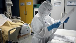 35 muertos y 2.077 nuevos contagios de coronavirus en la Argentina