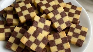 Galletas damero de vainilla y chocolate que tientan