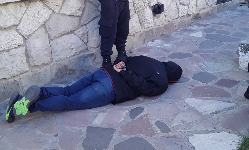 Los dos delincuentes detenidos tienen antecedentes. Foto: gentileza