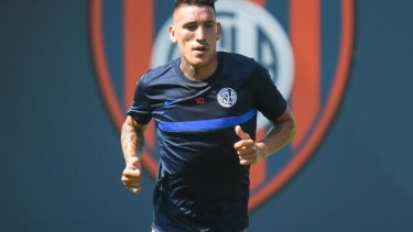Centurión jugó 11 partidos en San Lorenzo, donde pasó inadvertido. 