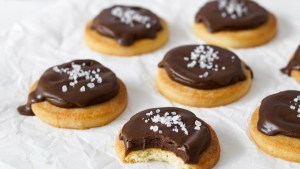 Bocaditos de dulce de leche y chocolate