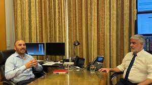 Análisis: La economía atrapada entre el místico Feletti y el profe Guzmán