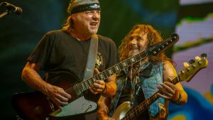 La Renga suspendió su show de hoy en La Plata: «Chizzo se encuentra con fiebre»