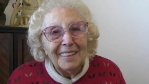 Con 102 años Jole, la “correo” partisana, recuerda: “Priebke me torturó”