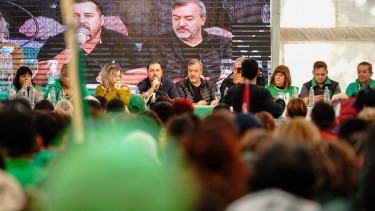 Reunido en Roca, ATE aprobó sus balances, en un “multitudinario congreso, de más de 1.000 estatales. Foto gentileza.