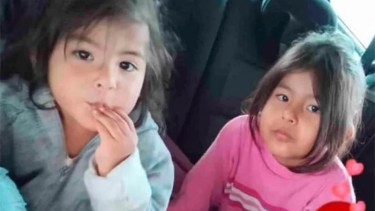 Las nenas desaparecidas tienen 2 y 4 años. 