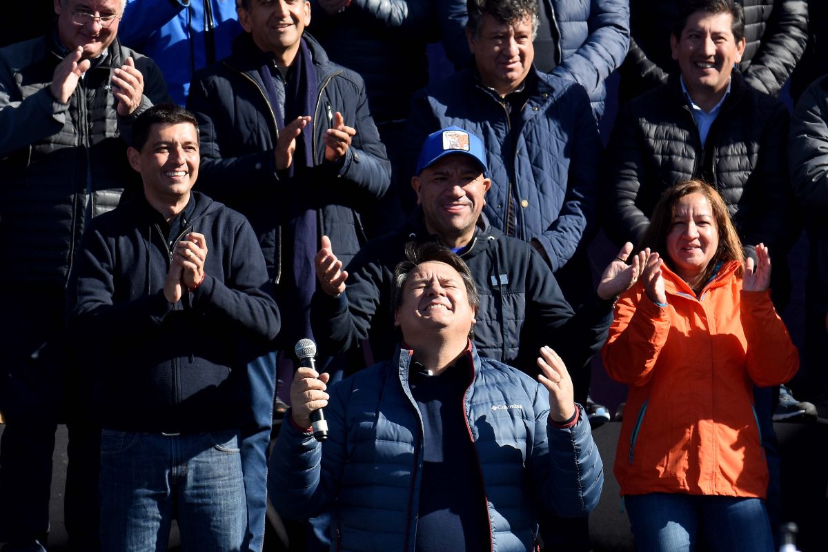 El intendente de Neuquén se mostró eufórico en un discurso que duró menos de 5 minutos. Foto: Matías Subat.