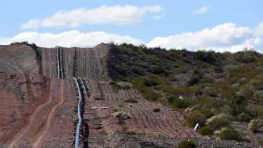 Alertan que la obra del gasoducto Néstor Kirchner se va a demorar