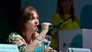 Gentile sale a buscar votos para la segunda vuelta en la UNCo