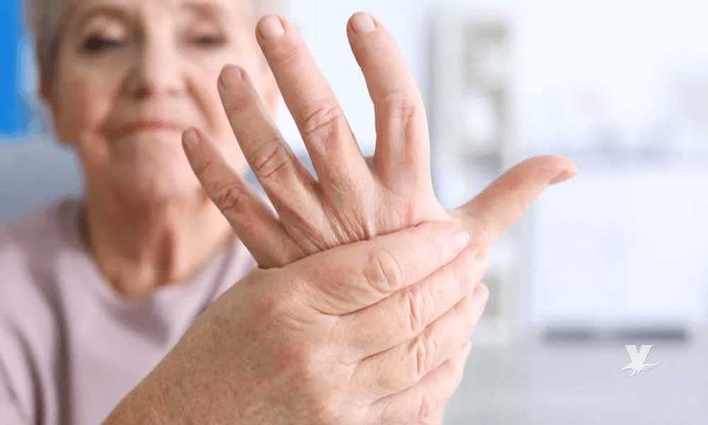 Muchas personas no saben que tienen osteoporosis hasta que sufren una fractura. 