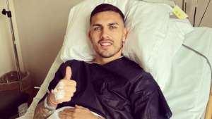 Operaron exitosamente a Paredes en París y estará dos meses inactivo