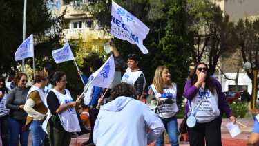 Alto nivel de adhesión al paro docente en Villa Regina