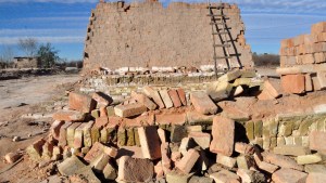 Río Colorado: tras años de reclamos trasladarán los hornos ladrilleros