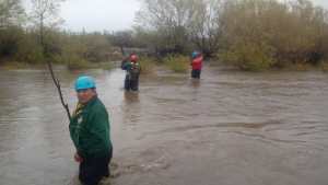 Suspendieron la búsqueda del hombre que cayó al río Agrio, por el alerta meteorológica