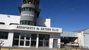 Visita de funcionarios y promesas de inversión en el aeropuerto de Roca