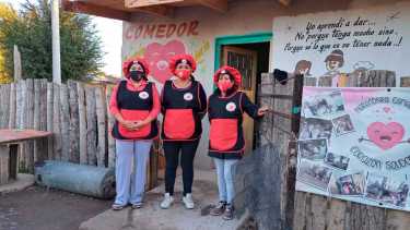 El Comedor-Merendero Corazón Solidario de barrio Noroeste, recibe las donaciones en su sede de Perito Moreno 3135, en Roca. Foto Rodrigo Sandoval.
