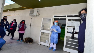 Hoy se continuará con la aplicación de la cuarta dosis de refuerzo a mayores de 50 años.