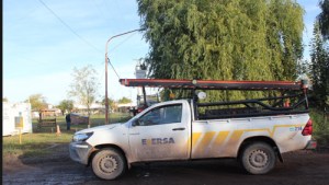Edersa realiza tareas para restablecer el servicio en barrios al sur de la Ruta 22 en Roca
