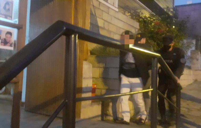 El hombre fue trasladado a la sede de la Policía Federal en Bariloche. Foto: gentileza