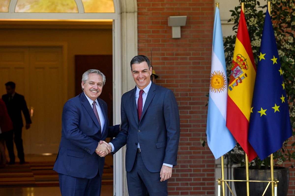 El Primer Ministro de España Pedro Sanchez recibió al Presidente Alberto Fernández. Foto Télam.