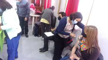 Largó la jornada especial de vacunación en Roca. Foto: gentileza