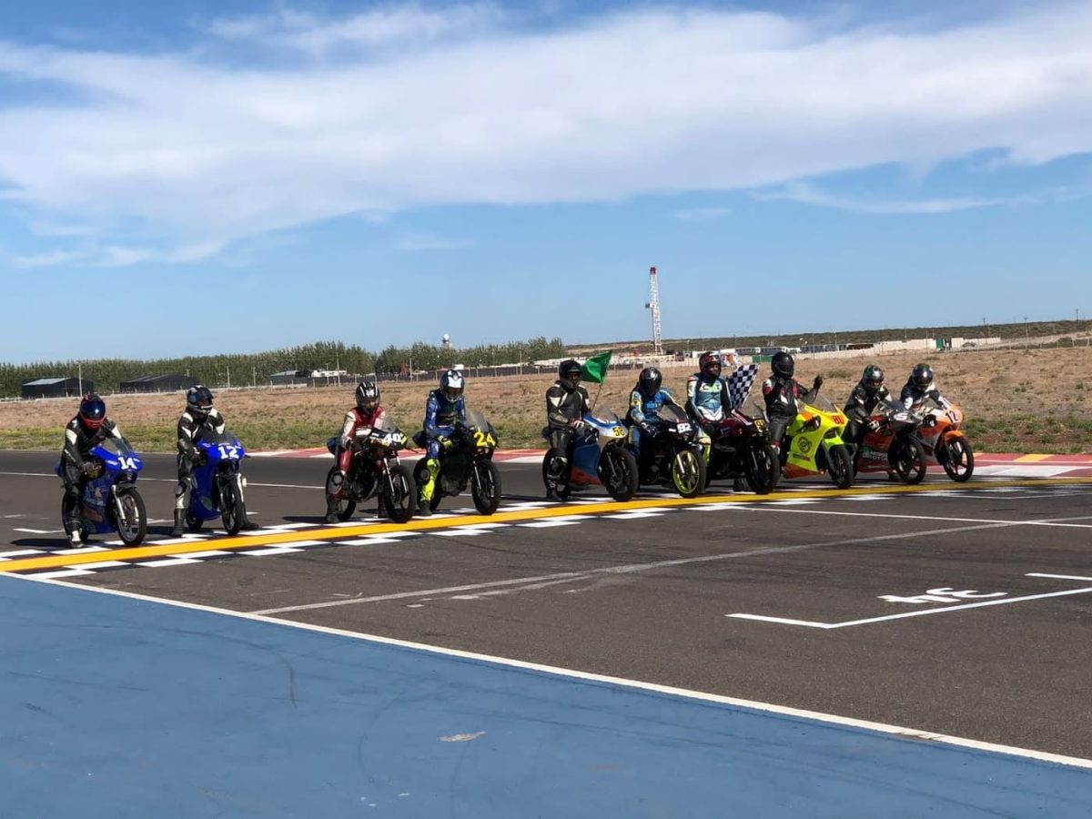 El certamen del Sur de la República de motociclismo de velocidad se presentará el domingo en el autódromo de Roca. Gentileza.