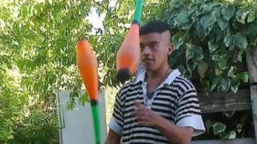 Hugo salió rumbo a Brasil como mochilero y se estableció en ese país. 