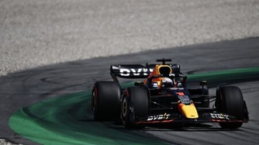 Verstappen ganó en Barcelona y pasó a liderar el Mundial de Fórmula 1