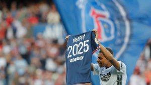 Fin de los rumores: Mbappé se queda en el Paris Saint-Germain