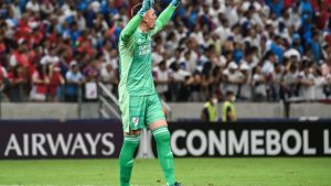 Las atajadas de Armani que evitaron la caída de River ante Fortaleza por la Libertadores