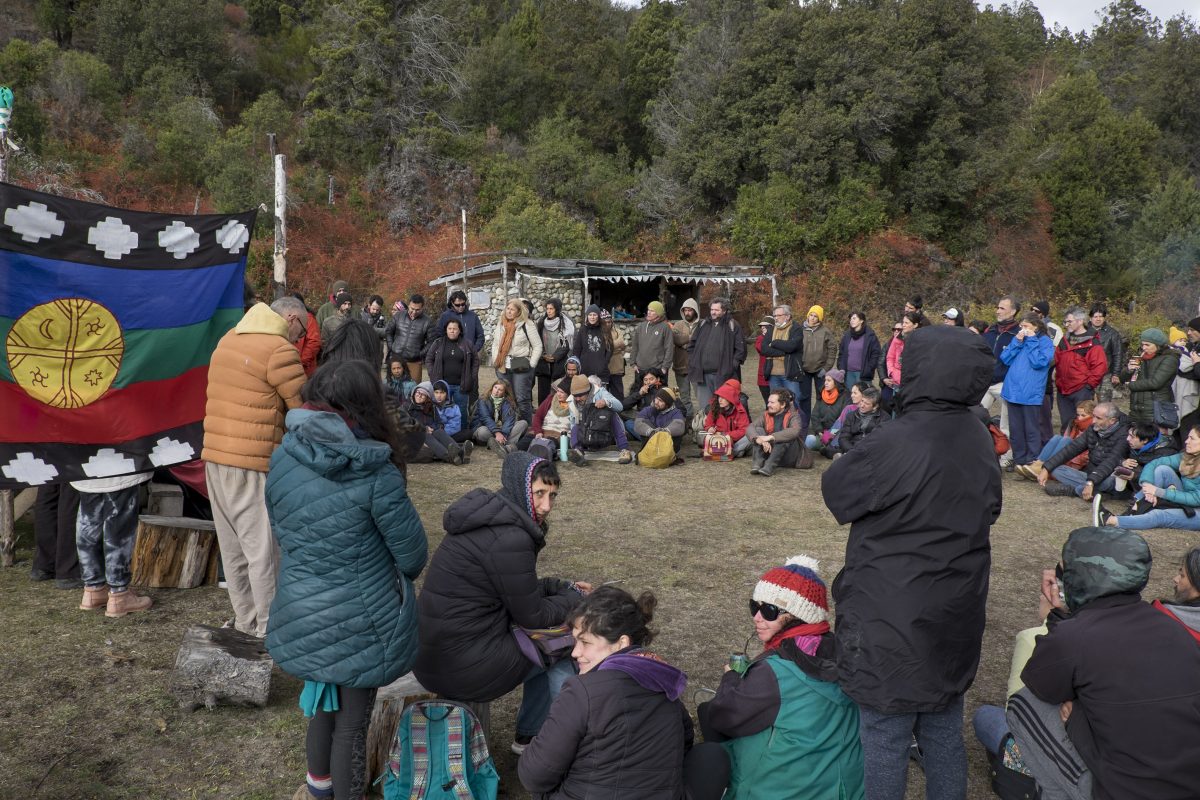 La  comunidad mapuche Millalonco Ranquehue reclama que se les reconozca la propiedad comunitaria de 180 hectáreas ubicadas en la zona cerca de Villa Los Coihues, en Bariloche. Foto: archivo