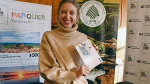 Una estampilla para inmortalizar los 100 años del parque nacional Del Sud, en Bariloche