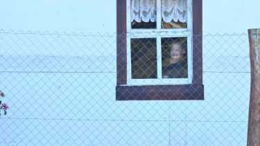 Mirta Vergara aguarda la llegada de la censista en su casa de Rolando al 1.200. Foto: Chino Leiva 