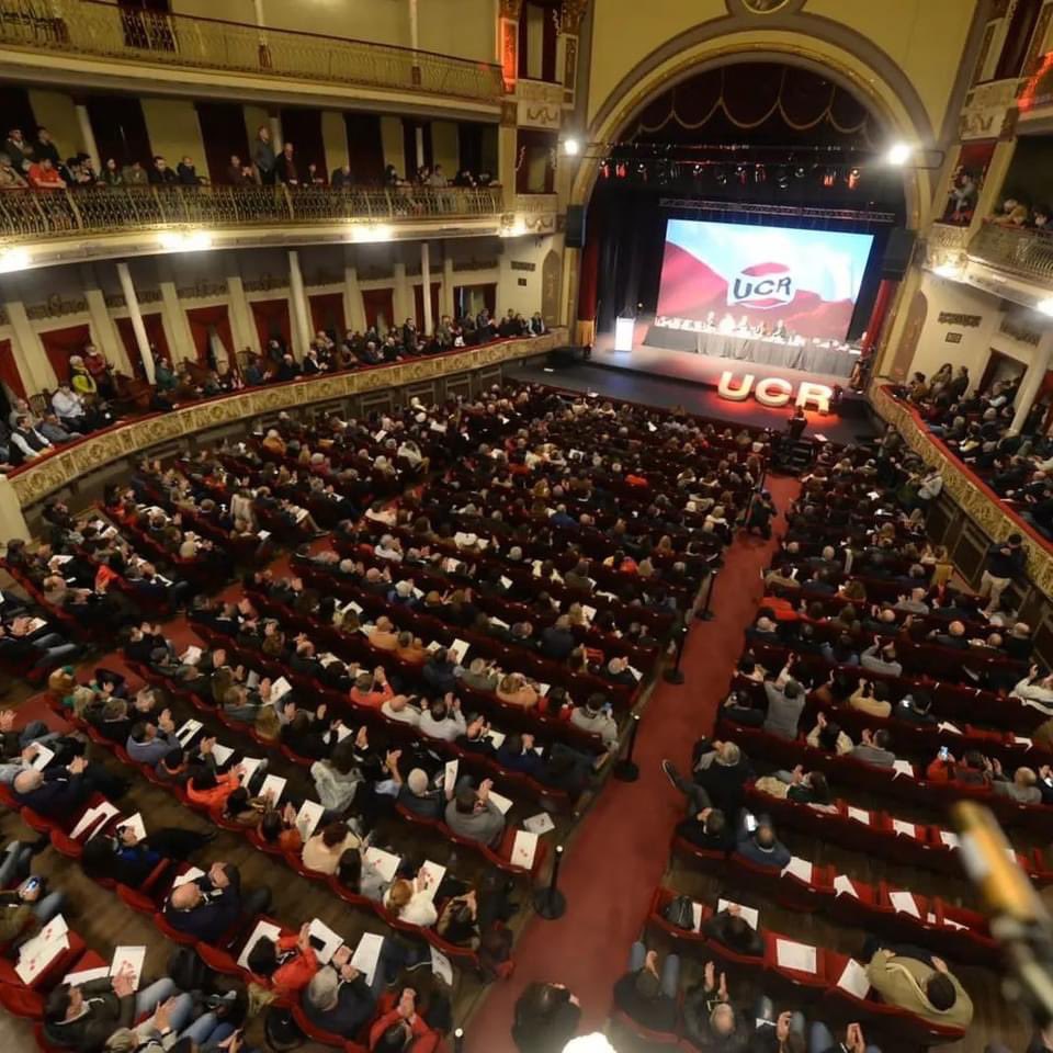 La Convención Nacional de la UCR en La PLata (foto de Twitter)