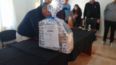 Se mantiene el suspenso sobre el resultado final de las elecciones en Senillosa y piden anularlas