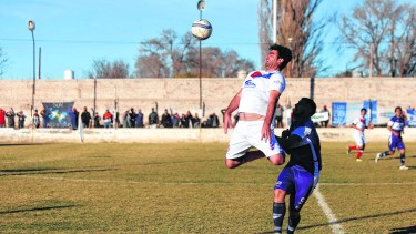 Unión de Allen arriesga la cima del este ante Chichinales. (Foto: Archivo / Juan Thomes)