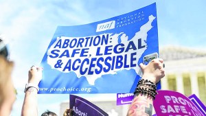 ¿Qué pasa si la Corte de Estados Unidos anula el derecho al aborto?