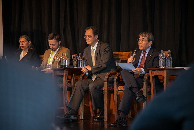 El embajador de Japón en Argentina estuvo en Bariloche, donde participó del encuentro organizado por el gobierno nacional. 