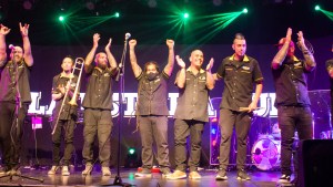 ¡Yo no te avisé! La Estafa Dub sorprendió este jueves con la publicación de su quinto disco