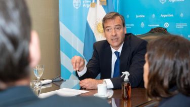 Soria señaló que hay que investigar quién financiaba al grupo que intentó matar a Cristina Kirchner. (Foto archivo).-