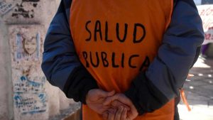 Profesionales de Salud de Neuquén contra Quintriqueo: «Nos roba el 2,2 % de los salarios»