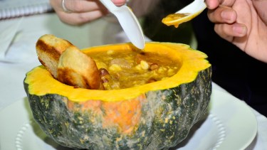 Un jurado definirá cuál es el mejor plato de locro y otorgará premios en efectivo para las instituciones.

