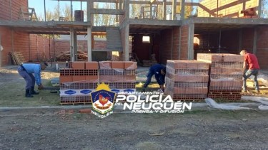 Un camión que circulaba por barrio Parque Industrial de Neuquén transportaba los elementos robados. Foto: Gentileza