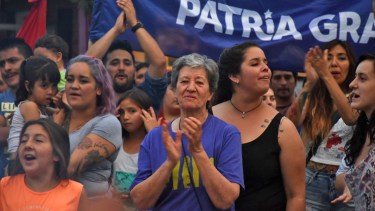 Ofelia donó el archivo recopilado durante 25 años del primer triple crimen. Foto: Flor Salto.  