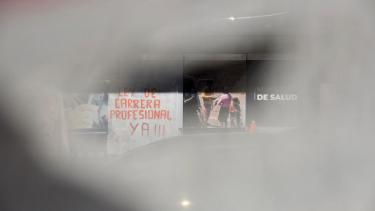 Siprosapune reclamó en el CAM  de Neuquén la ley de Carrera Profesional. Foto: Matías Subat